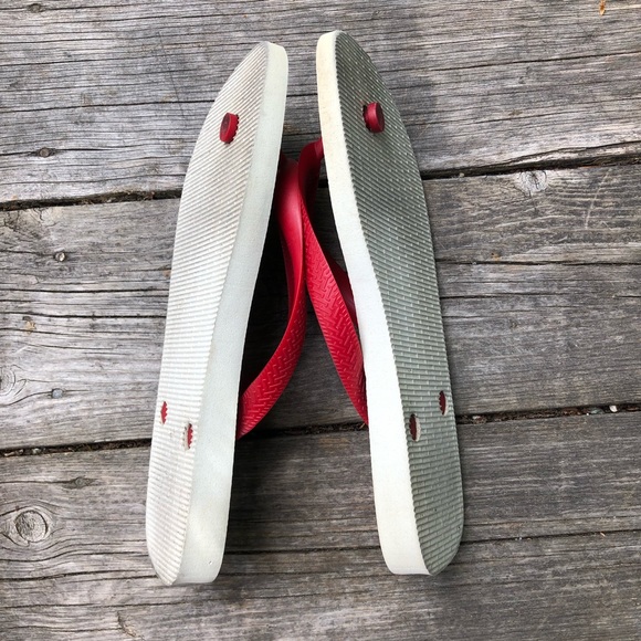 ❌ SOLD ❌ Havaianas Mickey Mouse Size #11/12 - Picture 4 of 5